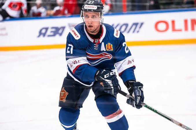 Давайте вместе поддержим хоккейную команду «Сокол» в поединке с «Кристал» Саратов