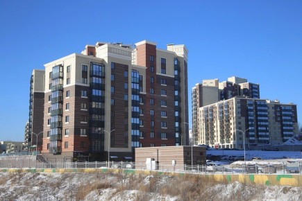 В Красноярске за 2025 год в эксплуатацию ввели 572,8 тысячи квадратных метров жилья — эта цифра учитывает площадь квартир вместе с балконами, лоджиями, верандами и террасами