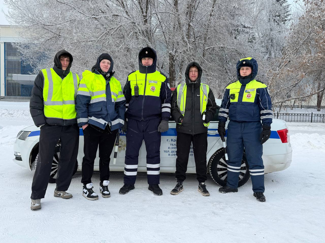 Получение практических навыков является важным этапом в процессе обучения - студентам Красноярского юридического техникума в рамках акции «Студенческий десант» представилась такая возможность Получение практических навыков является важным этапом в процессе обучения - студентам Красноярского юридического техникума в рамках акции «Студенческий десант» представилась такая возможность