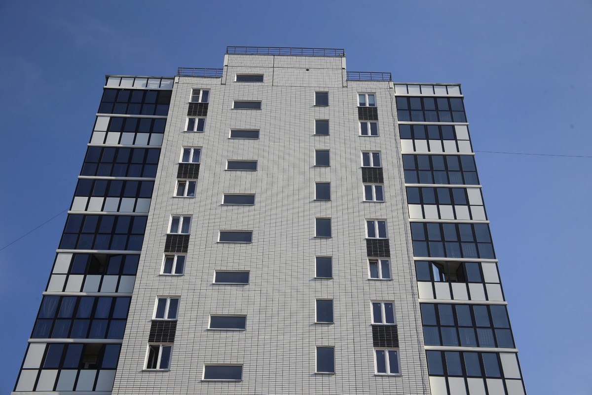 Жители Красноярского края все чаще выбирают запрет на какие-либо регистрационные действия со своей недвижимостью без личного участия или своего законного представителя