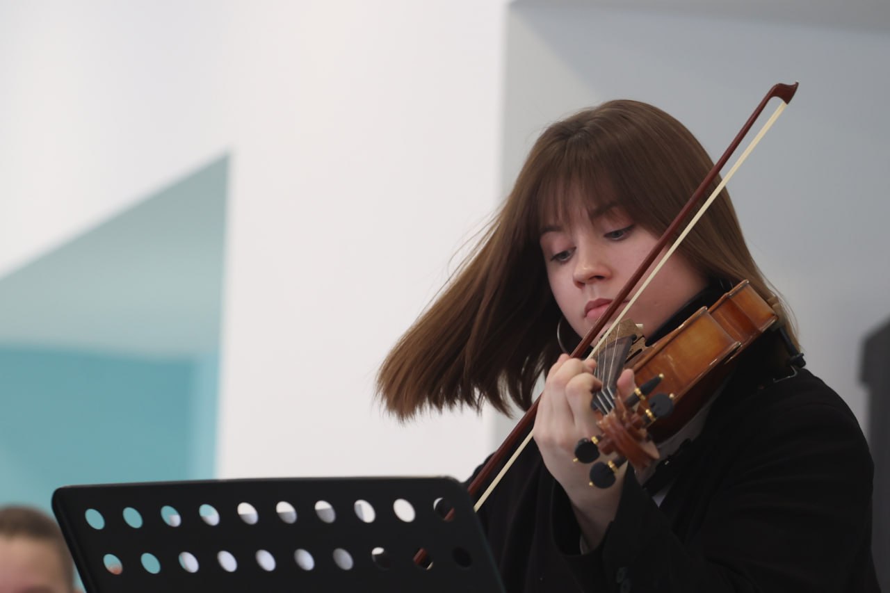 В Красноярске после ремонта открылась музыкальная школа №3 им. Б.Г. Кривошеи