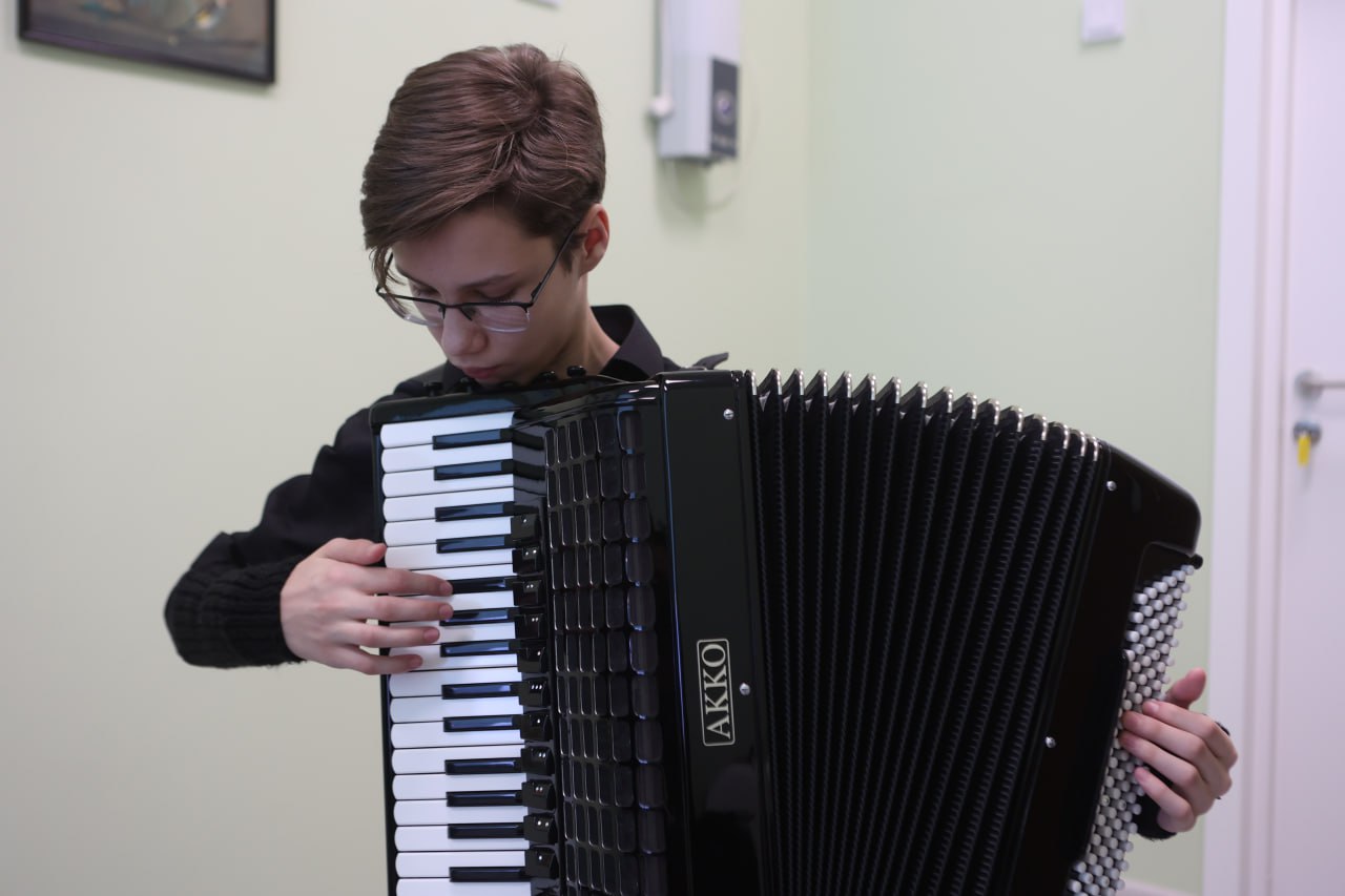 В Красноярске после ремонта открылась музыкальная школа №3 им. Б.Г. Кривошеи В Красноярске после ремонта открылась музыкальная школа №3 им. Б.Г. Кривошеи