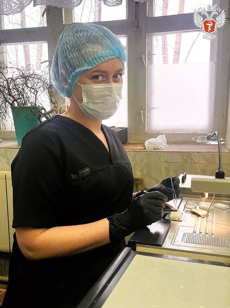 Молодой патоморфолог пополнила коллектив Ачинской межрайонной больницы в Красноярском крае Молодой патоморфолог пополнила коллектив Ачинской межрайонной больницы в Красноярском крае