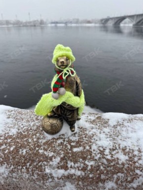 В едином стиле. Новые наряды для сусликов на Театральной площади от красноярцев