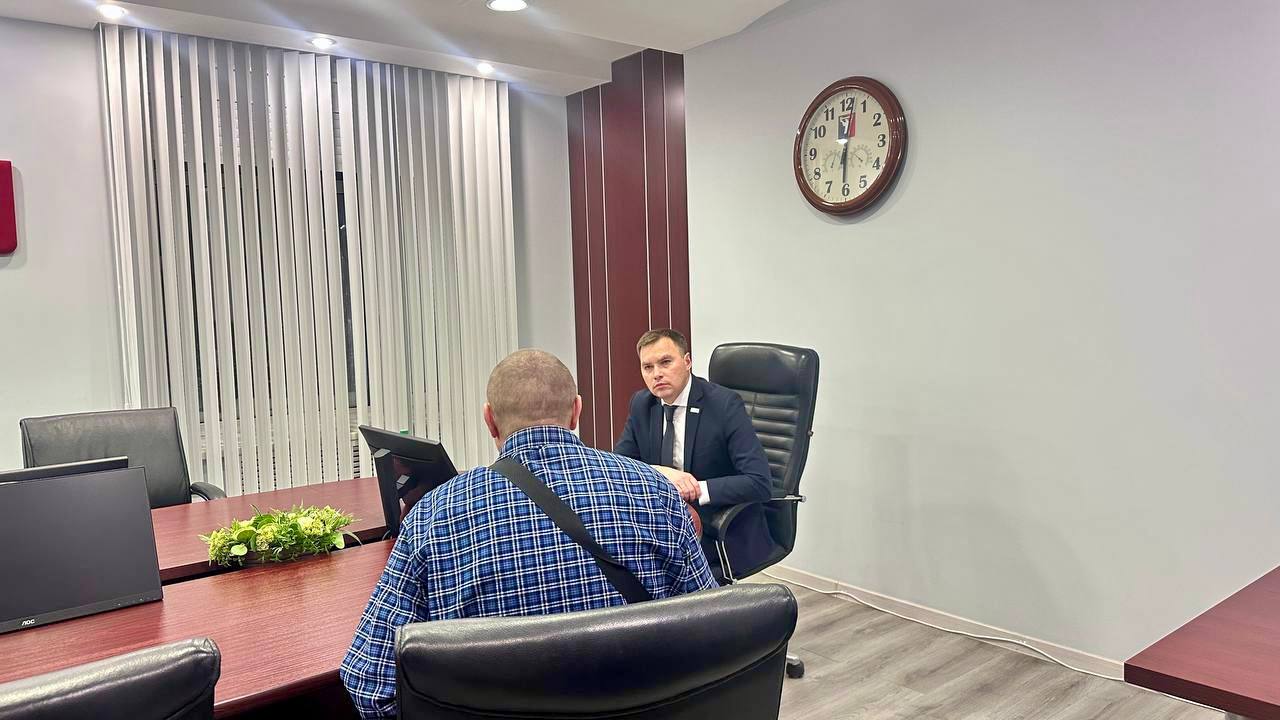 Дмитрий Карасёв: Провел первый личный прием граждан после переизбрания на пост Главы города Дмитрий Карасёв: Провел первый личный прием граждан после переизбрания на пост Главы города