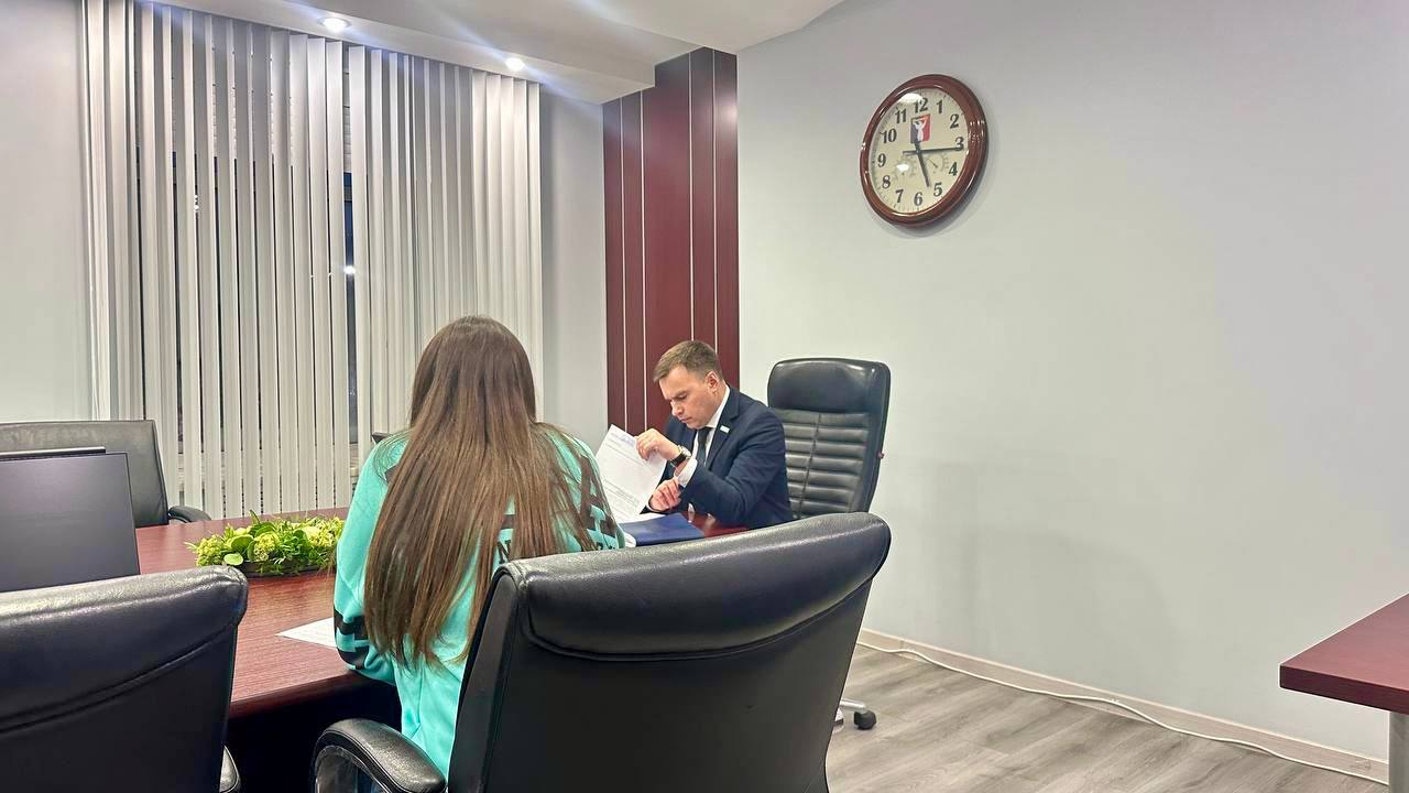 Дмитрий Карасёв: Провел первый личный прием граждан после переизбрания на пост Главы города Дмитрий Карасёв: Провел первый личный прием граждан после переизбрания на пост Главы города