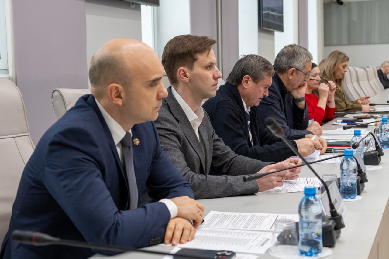 В Законодательном Собрании обсудили ход капитального ремонта школ и детсадов