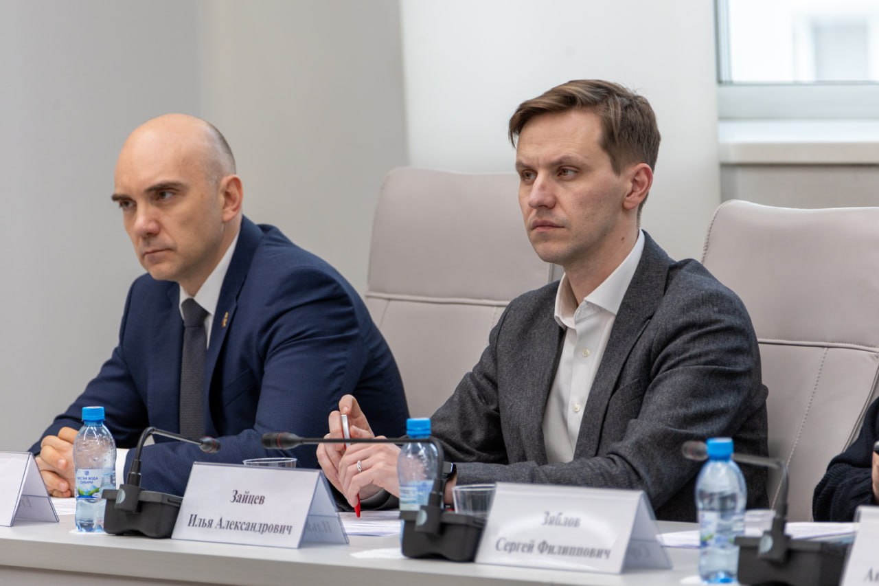 В Законодательном Собрании обсудили ход капитального ремонта школ и детсадов В Законодательном Собрании обсудили ход капитального ремонта школ и детсадов