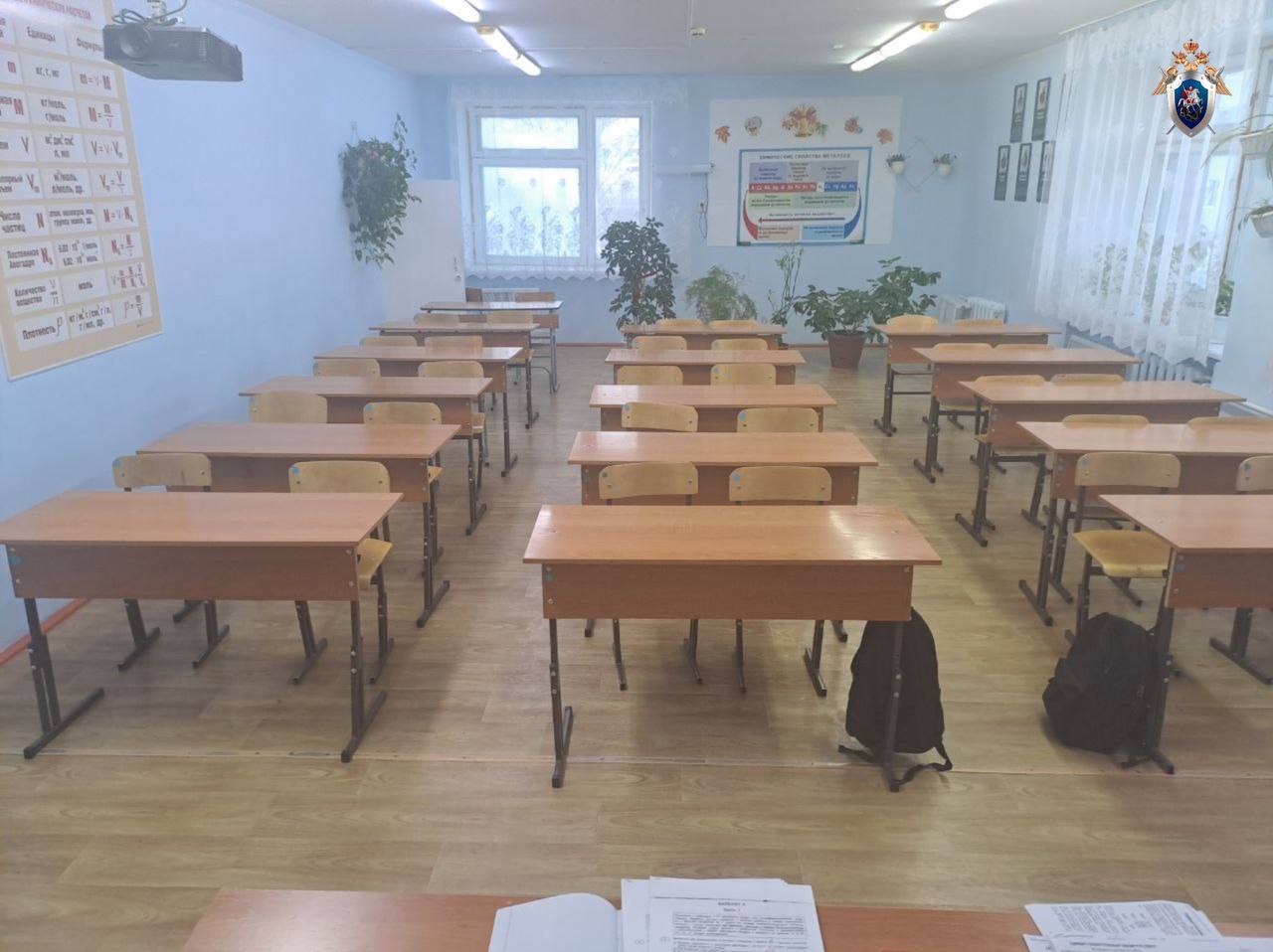 Школьница из Кодинска могла напасть на сверстницу из-за травли Школьница из Кодинска могла напасть на сверстницу из-за травли