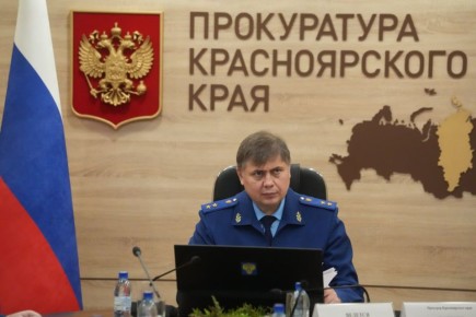 Прокурор края Роман Тютюник провёл личный приём представителей бизнес-сообщества