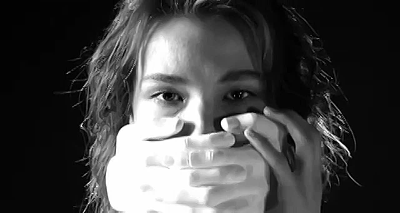 Анонимный чат помощи женщинам, столкнувшимся с домашним насилием, запустили в России