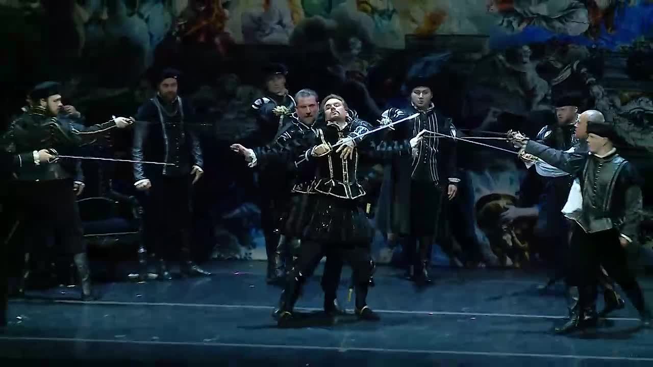 Премьера «Риголетто» на «Енисее»!