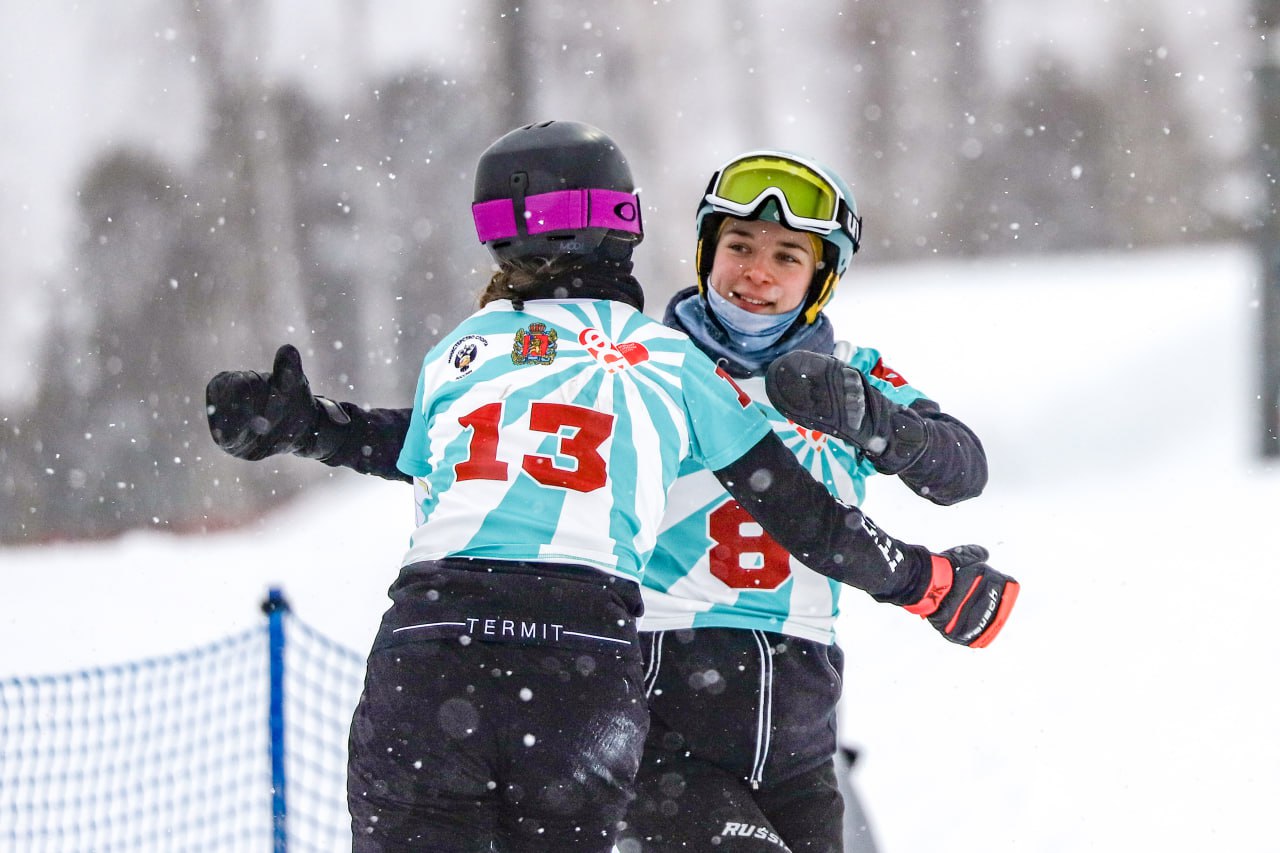В Красноярске прошел этап Кубка России по сноуборду В Красноярске прошел этап Кубка России по сноуборду