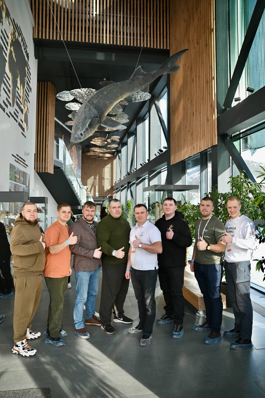 Участники кадровой программы Губернатора Красноярского края «Сибирский характер» посетили Наццентр В.П. Астафьева в Овсянке. Сотрудники музея рассказали ветеранам СВО о Викторе Петровиче, его непростой жизни, становлении... Участники кадровой программы Губернатора Красноярского края «Сибирский характер» посетили Наццентр В.П. Астафьева в Овсянке. Сотрудники музея рассказали ветеранам СВО о Викторе Петровиче, его непростой жизни, становлении...