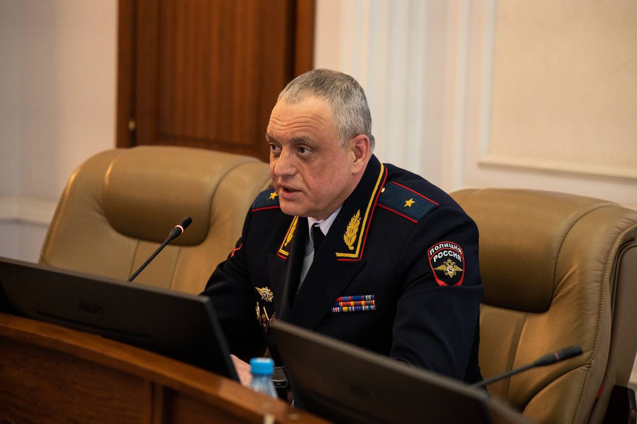 В ГУ МВД России по Красноярскому краю прошла торжественная церемония награждения победителей конкурса «Поступок года» В ГУ МВД России по Красноярскому краю прошла торжественная церемония награждения победителей конкурса «Поступок года»