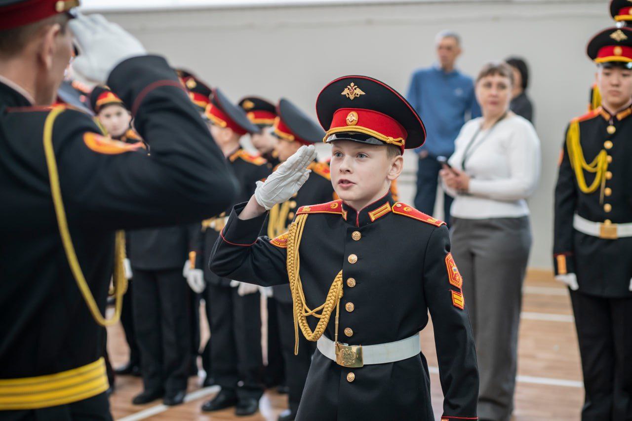 В Кедровом кадетском корпусе прошла церемония принятия присяги юными воспитанниками В Кедровом кадетском корпусе прошла церемония принятия присяги юными воспитанниками