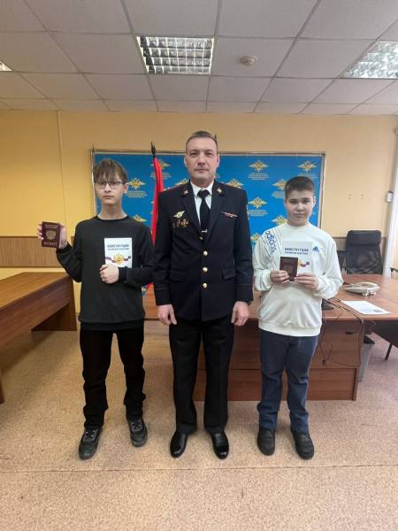 Сводка праздничных событий: как сотрудники полиции Красноярского края отметили 23 февраля Сводка праздничных событий: как сотрудники полиции Красноярского края отметили 23 февраля