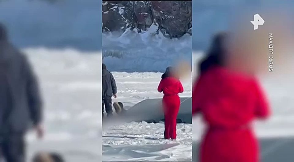В соцсетях появилось видео, как «буханка» с туристами ушла под лёд на Байкал