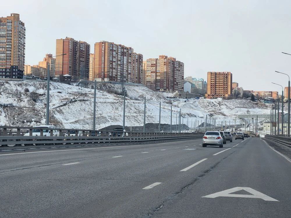 Выделенку на Николаевском мосту в Красноярске отменяют окончательно