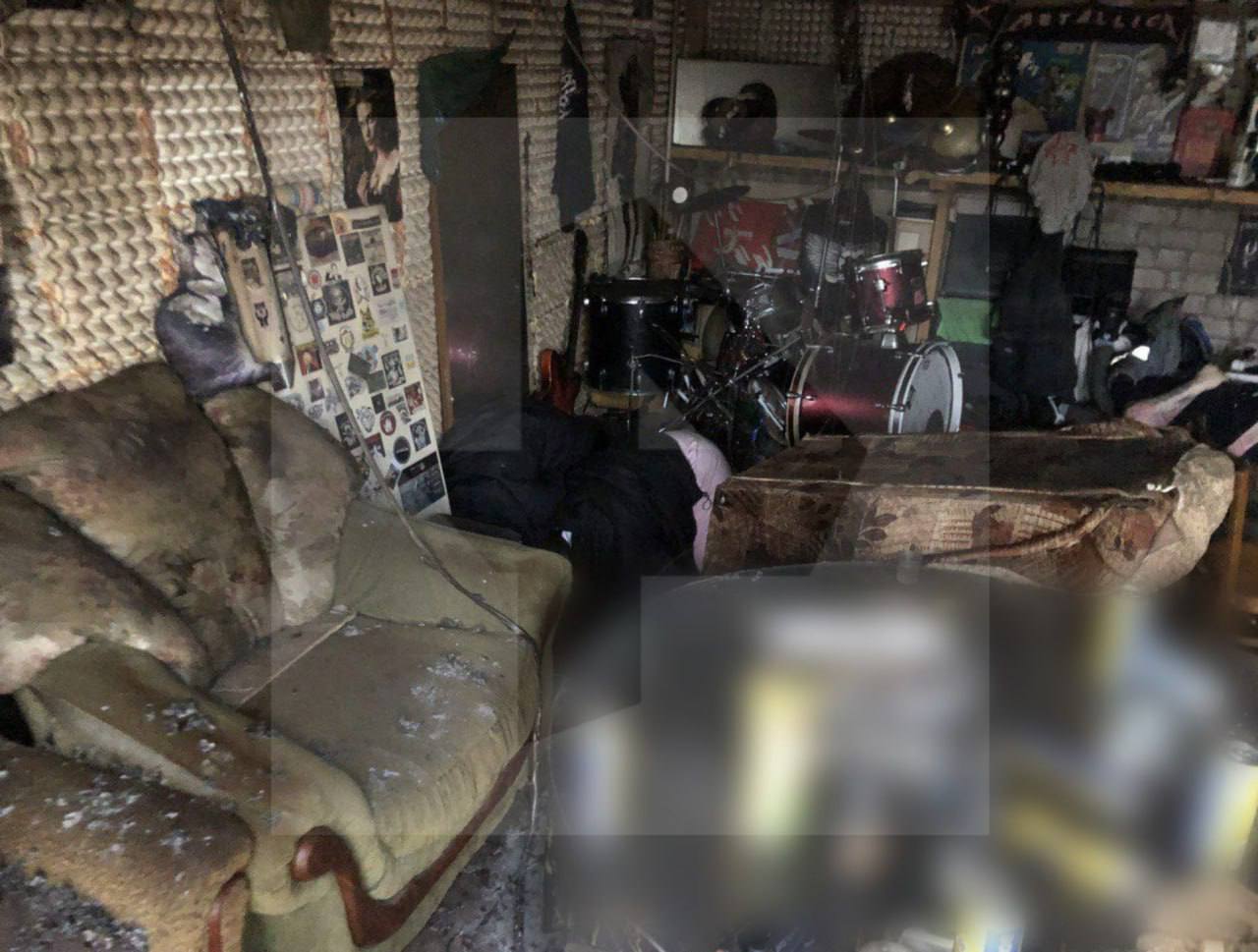 В гараже под Вологдой погибли 5 человек В гараже под Вологдой погибли 5 человек