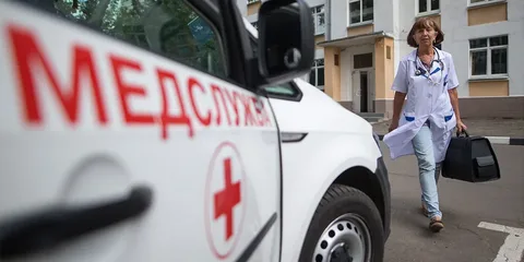 Как добиться визита участкового терапевта к лежачему больному