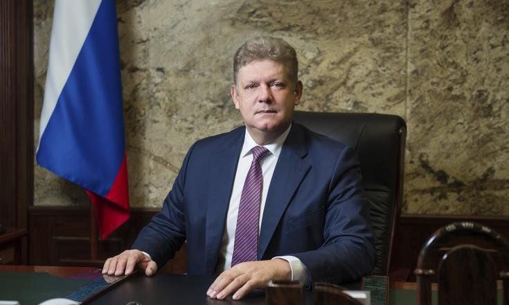 Поздравление полномочного представителя Президента Российской Федерации в Сибирском федеральном округе с Днём защитника Отечества