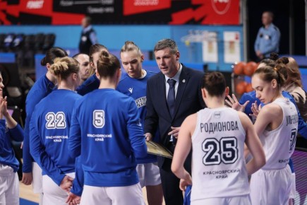 Баскетболистки «Енисея» победой над «Самарой» поздравили болельщиков с 23 февраля