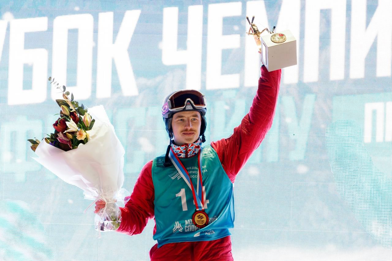 Никита Новицкий – победитель международного турнира по фристайлу