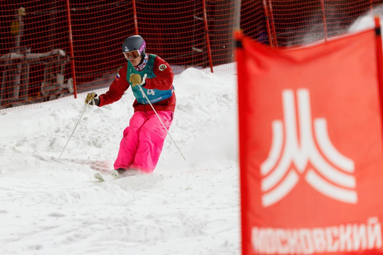 Никита Новицкий – победитель международного турнира по фристайлу Никита Новицкий – победитель международного турнира по фристайлу