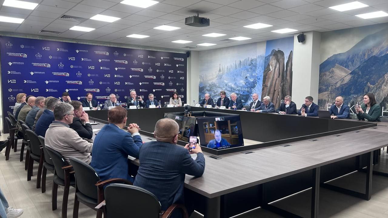 Особая экономическая зона «Сибирь», «Сибирская ипотека» под 3–5%, «Города надежды» и «Ангаро-Енисейский регион — Долина Менделеева» - идеи, предложенные металлургами для развития Сибири Особая экономическая зона «Сибирь», «Сибирская ипотека» под 3–5%, «Города надежды» и «Ангаро-Енисейский регион — Долина Менделеева» - идеи, предложенные металлургами для развития Сибири