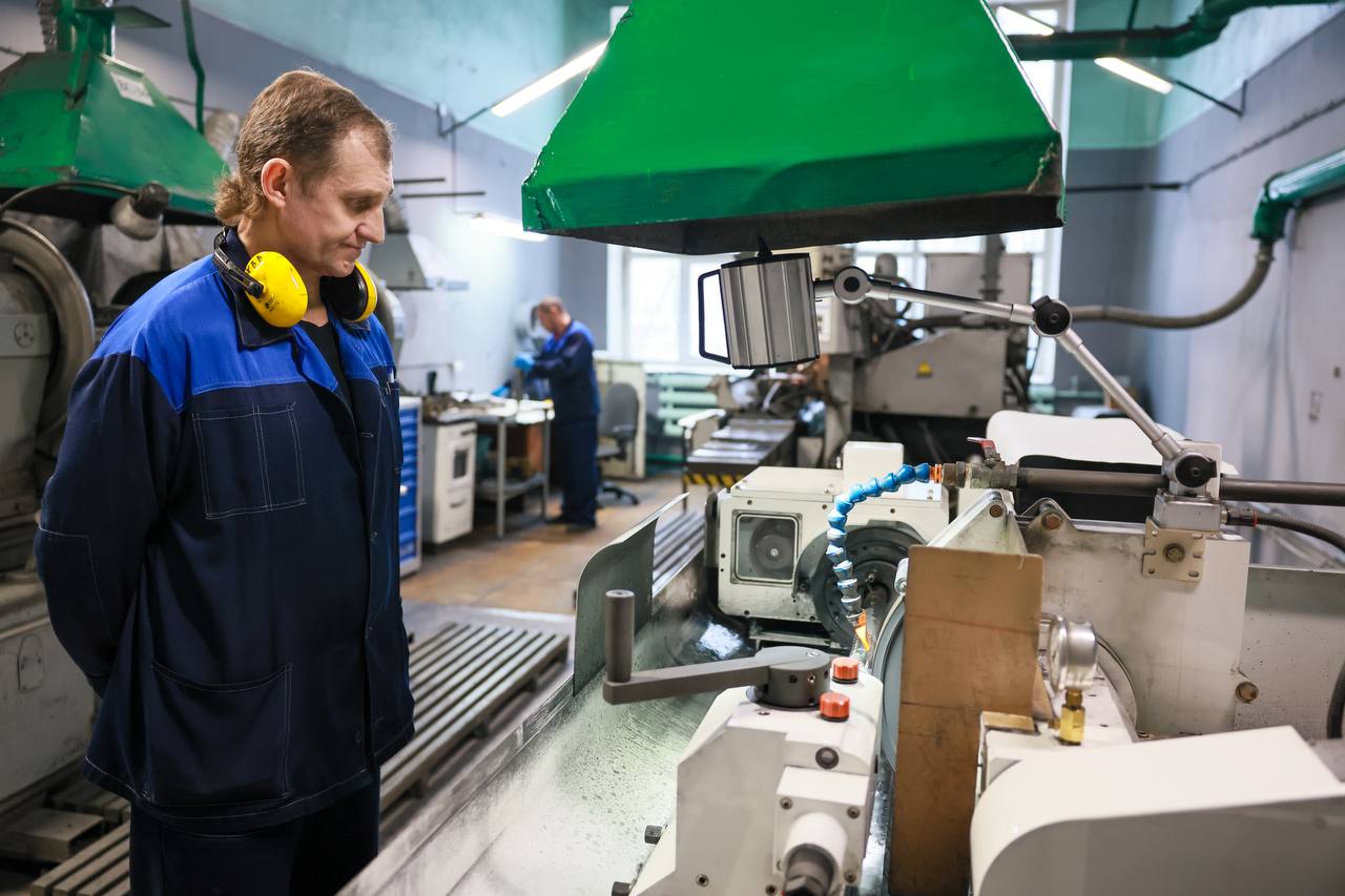 Михаил Котюков: Сегодня премьер-министр Михаил Мишустин представил в Государственной Думе отчет о работе Правительства России за прошлый год Михаил Котюков: Сегодня премьер-министр Михаил Мишустин представил в Государственной Думе отчет о работе Правительства России за прошлый год