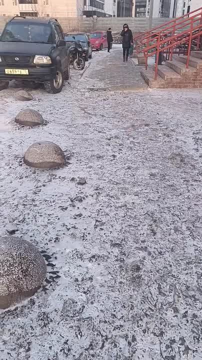 Судостроительная, 27Д: к дому – как по полосе препятствий