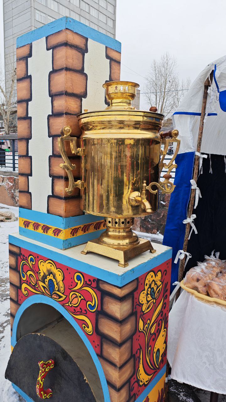 Более 500 тысяч рублей заработали учреждения ГУФСИН, представив продукцию собственного производства на масленичных гуляниях Более 500 тысяч рублей заработали учреждения ГУФСИН, представив продукцию собственного производства на масленичных гуляниях