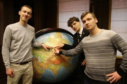 � ������������ ����-�������� �������� ��������������� �������� � ������ ������ �������, ����������� 125-����� ������������� �������� ��������� ���