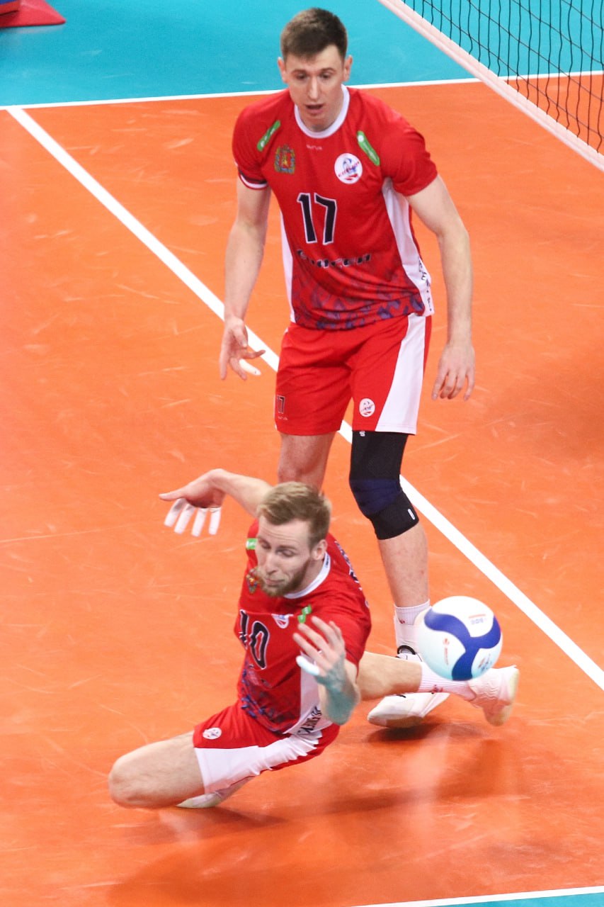 Волейбольный «Енисей» обыграл нижегородский «Горький» в домашнем матче Волейбольный «Енисей» обыграл нижегородский «Горький» в домашнем матче