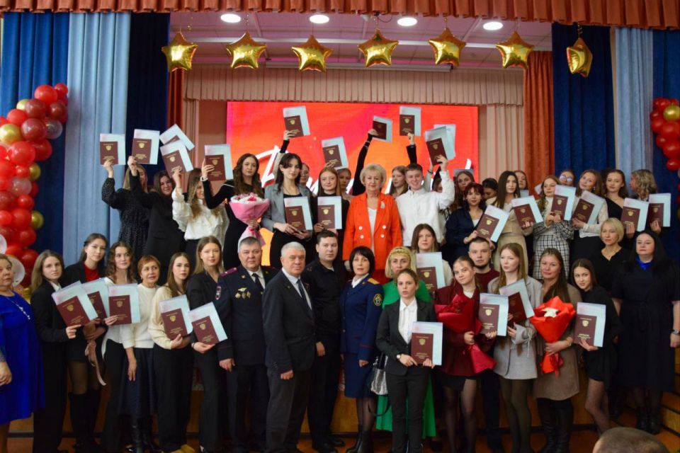 ������ �������� � ������������ ����: ����������� � �������� �������� ����� ������������ � ����������� ��� ��������