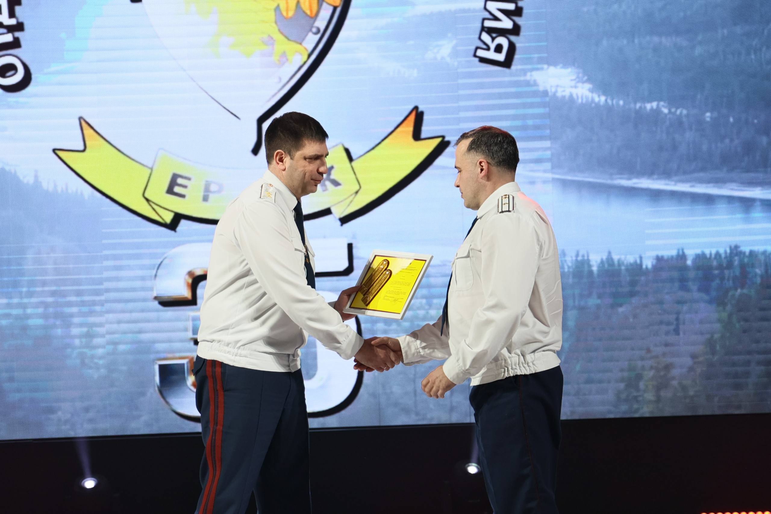 Отдел специального назначения «Ермак» ГУФСИН России по Красноярскому краю отметил 35-летие со дня образования Отдел специального назначения «Ермак» ГУФСИН России по Красноярскому краю отметил 35-летие со дня образования