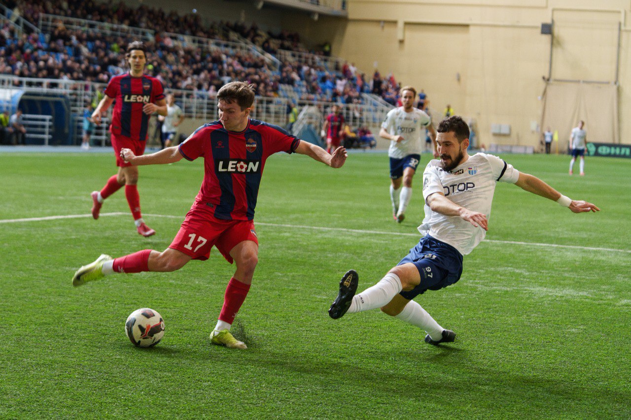 Расписание домашних матчей команд Красноярского края на пятницу и предстоящие выходные