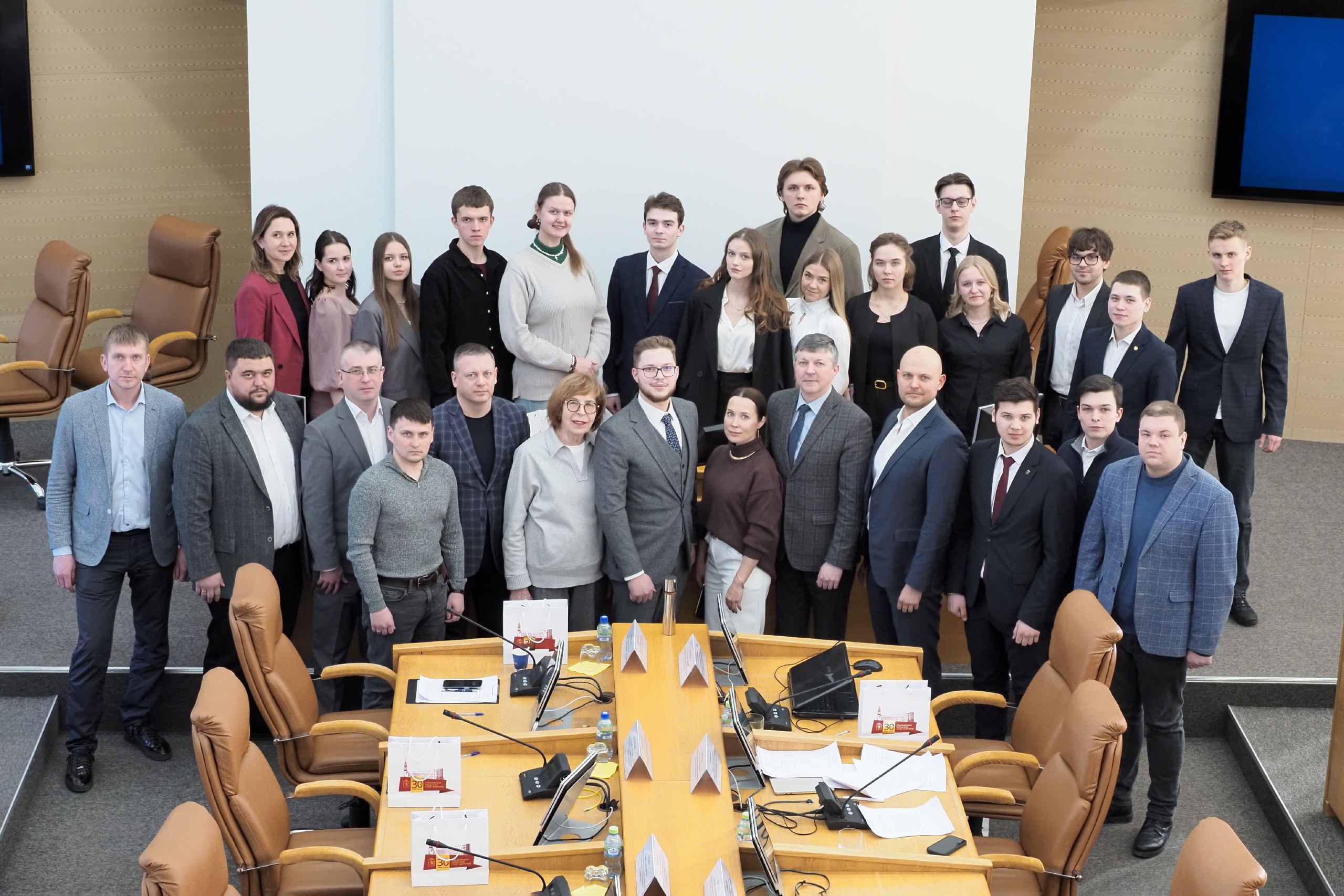 Молодежному собранию при Красноярском городском Совете исполнилось 10 лет! Молодежному собранию при Красноярском городском Совете исполнилось 10 лет!