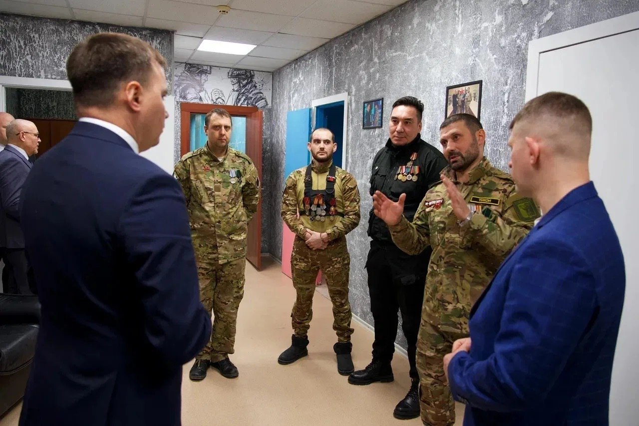 Дмитрий Карасёв: Сегодня помощь участникам специальной военной операции и их семьям – наша общая и безусловная задача Дмитрий Карасёв: Сегодня помощь участникам специальной военной операции и их семьям – наша общая и безусловная задача