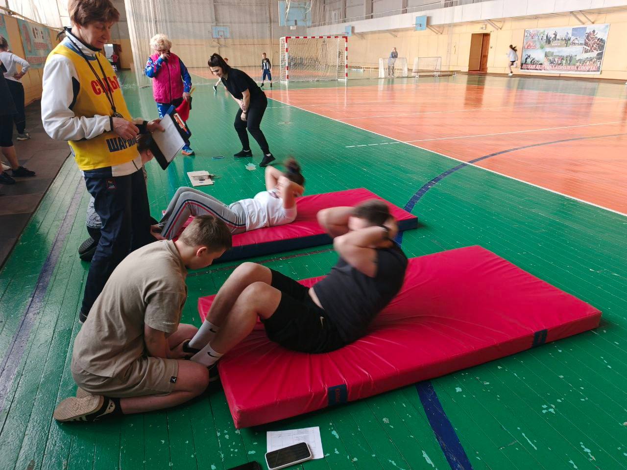 Спорт, сила и нормативы: полицейские Красноярского края покоряют ГТО! Спорт, сила и нормативы: полицейские Красноярского края покоряют ГТО!