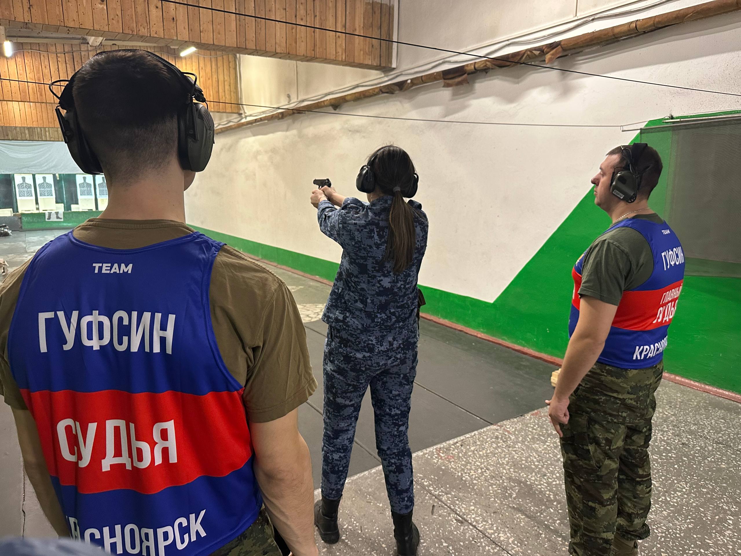 Команда сотрудников аппарата ГУФСИН стала победителями ведомственных соревнований по стрельбе из боевого ручного стрелкового оружия Команда сотрудников аппарата ГУФСИН стала победителями ведомственных соревнований по стрельбе из боевого ручного стрелкового оружия