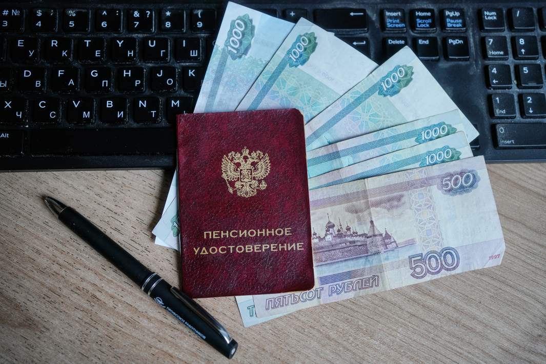 Новая инициатива по отпуску и пенсии: что ждет родителей в 2026 году?