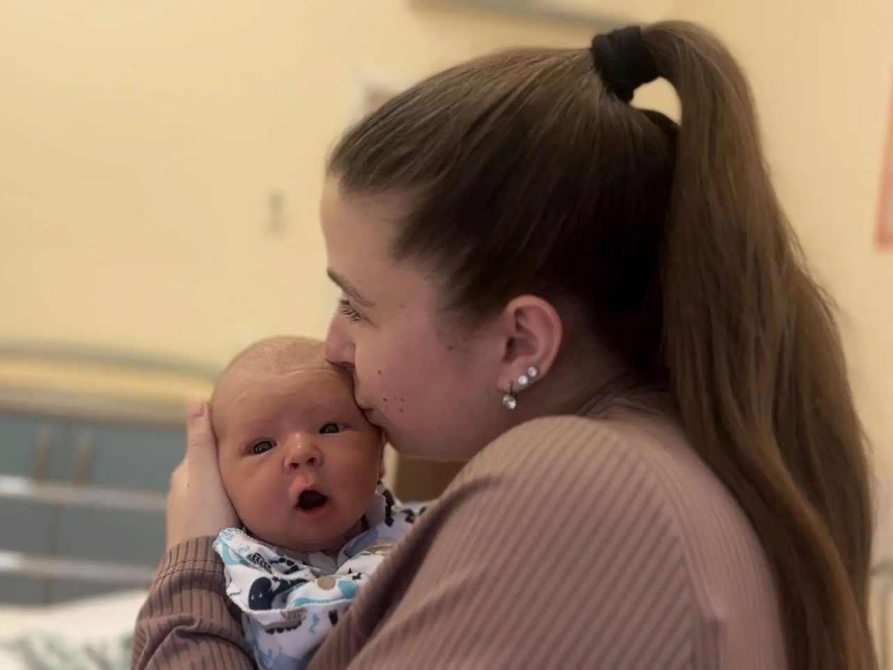 В феврале 8 двойняшек родились в перинатальном центре Красноярского края