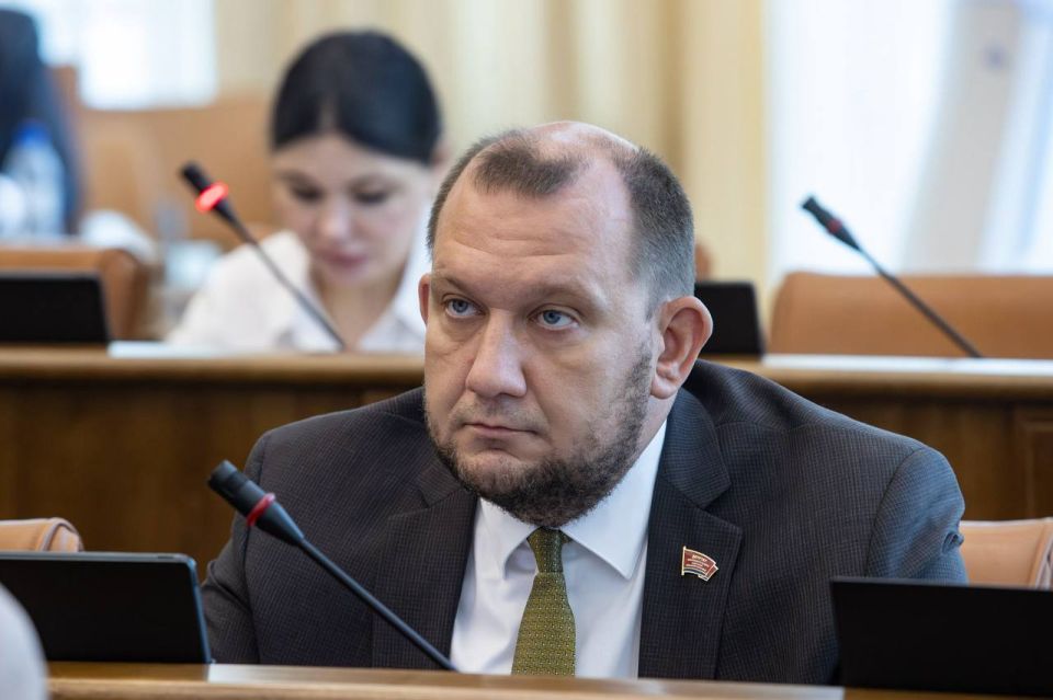 �������� ����������� ������������� ���� ������� ������� �������� � ������������� �� 300 ��� ������