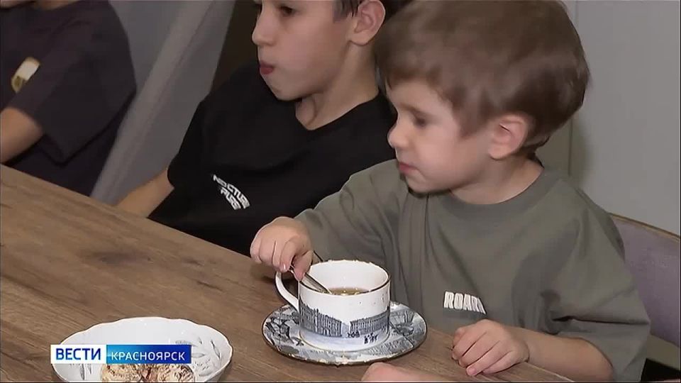 8 марта - в самый главный весенний праздник теплые и искренние поздравления получают в первую очередь, конечно, мамы