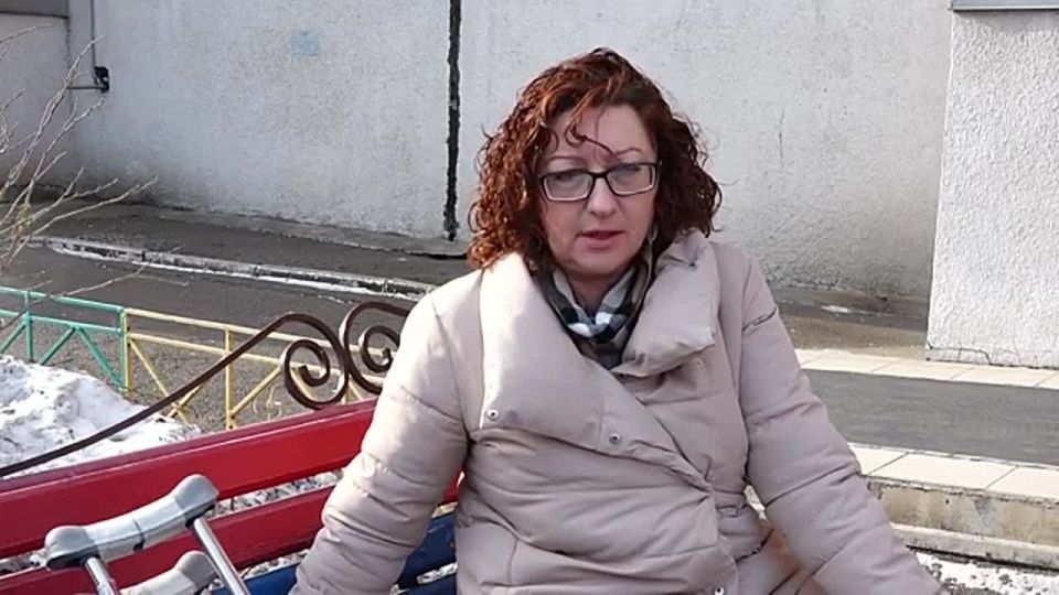 В ОЖИДАНИИ РЕНТГЕНА. Красноярка пожаловалась на очереди в травмпункте на Джамбульской в Красноярске