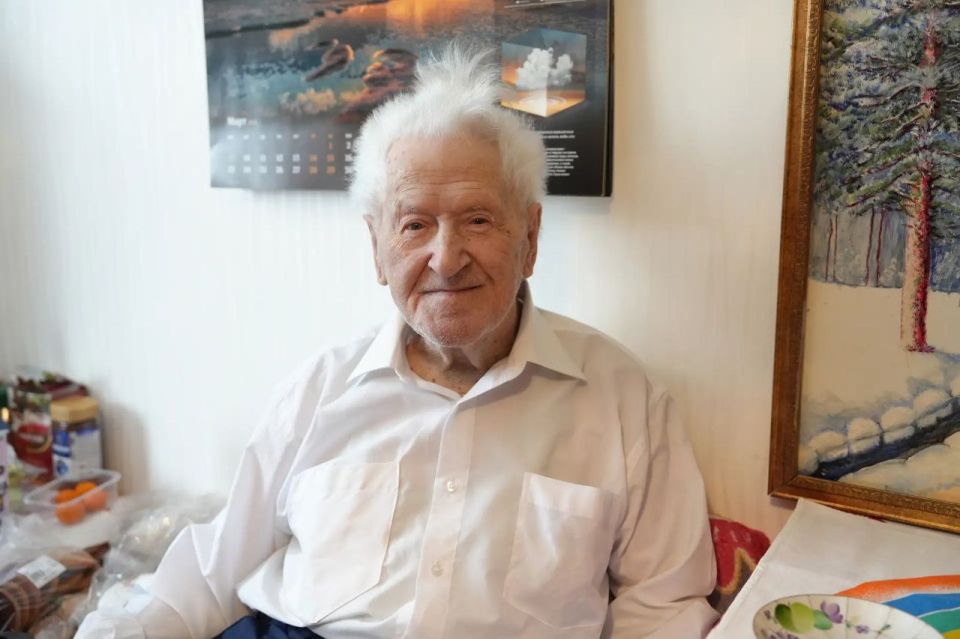 Почетный гражданин Красноярска Степан Грандовский отметил 101-й день рождения