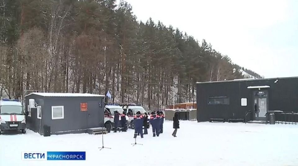 Волонтёры продолжают поиски пропавшего на Столбах туриста