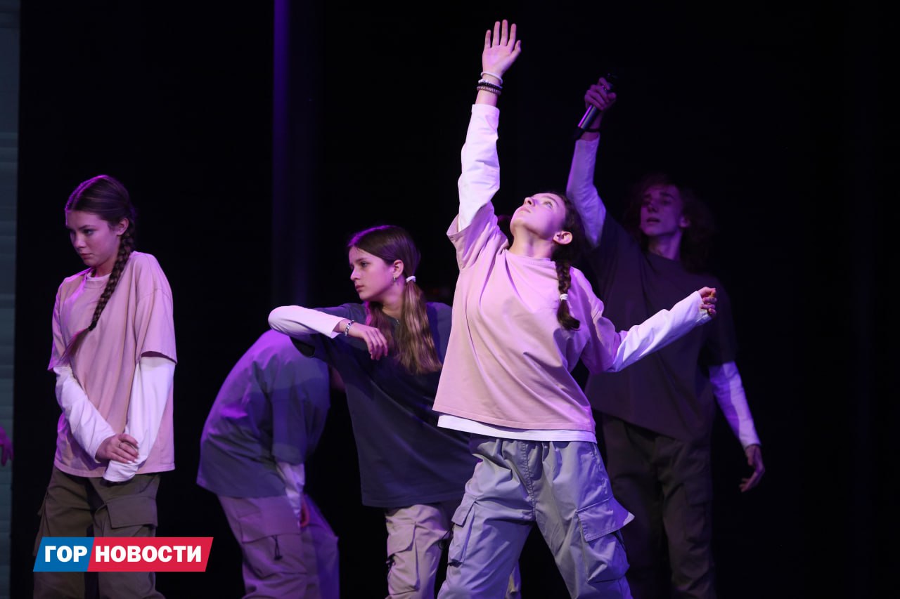 В Красноярске прошел первый концерт проекта «Творческий фронт. Позывной – Красноярск»